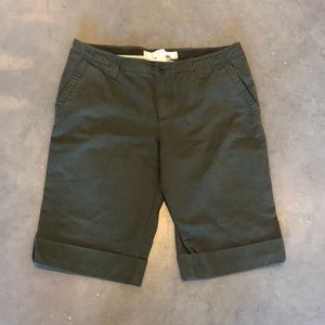 NEVER WORN NEW Old Navy Cuffed Bermuda Shorts
